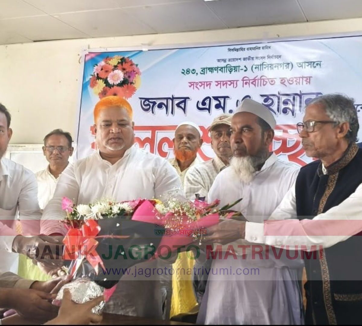 নাসিরনগরে নবনির্বাচিত এমপি এম এ হান্নানকে শিক্ষক সমাজের সংবর্ধনা