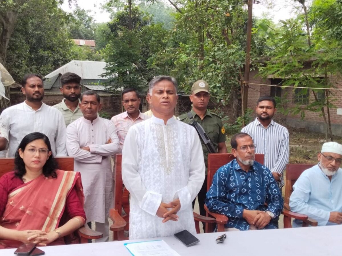 বেলকুচিতে অভ্যন্তরীণ বোরো ধান ও চাল সংগ্রহ অভিযানের আনুষ্ঠানিক উদ্বোধন