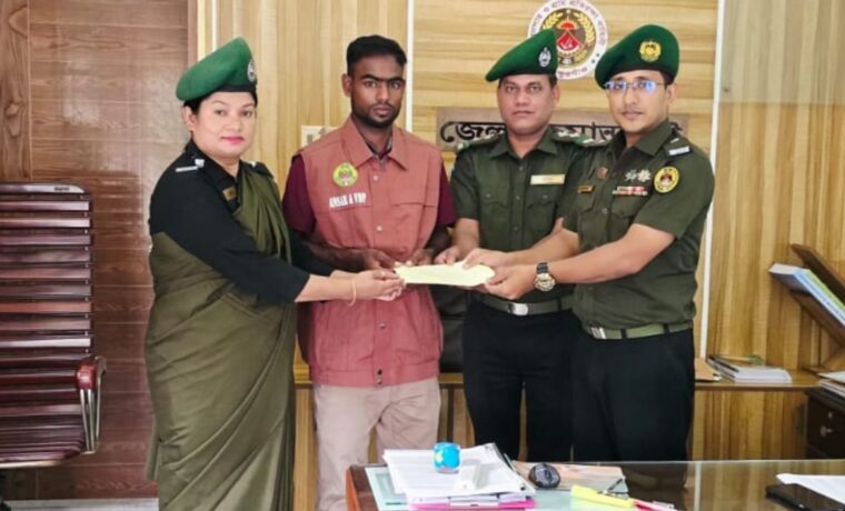 মানবিক কাজে সাহসিকতার স্বীকৃতি পেলেন ভিডিপি প্রশিক্ষণার্থী সাব্বির হোসেন